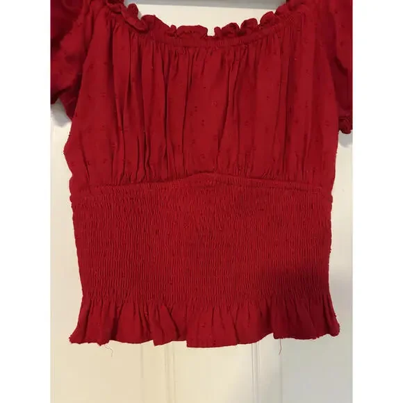 NEW Hollister Red Smocked Waist Short Sleeve Peasant Top L - Picture 3 of 6